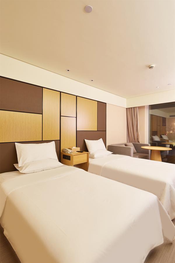 Ji Hotel Changzhou China Dinosaurs Park Bagian luar foto